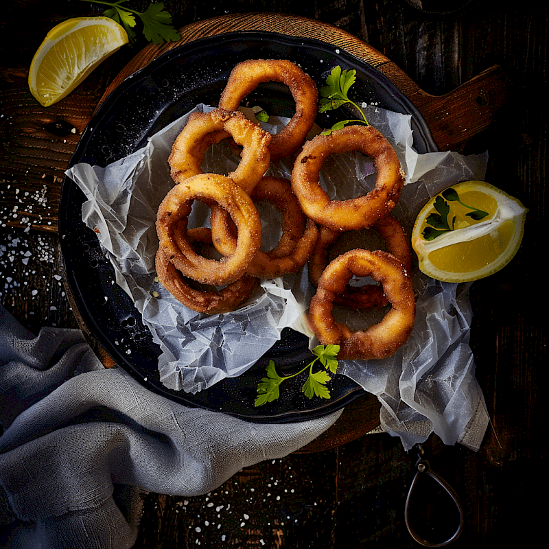 Galeriefoto: Kalamari (Frittierte Tintenfischringe)