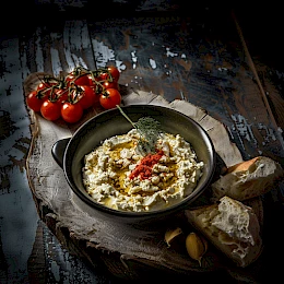 Foto von Tyrokafteri (Scharfer Feta-Dip)